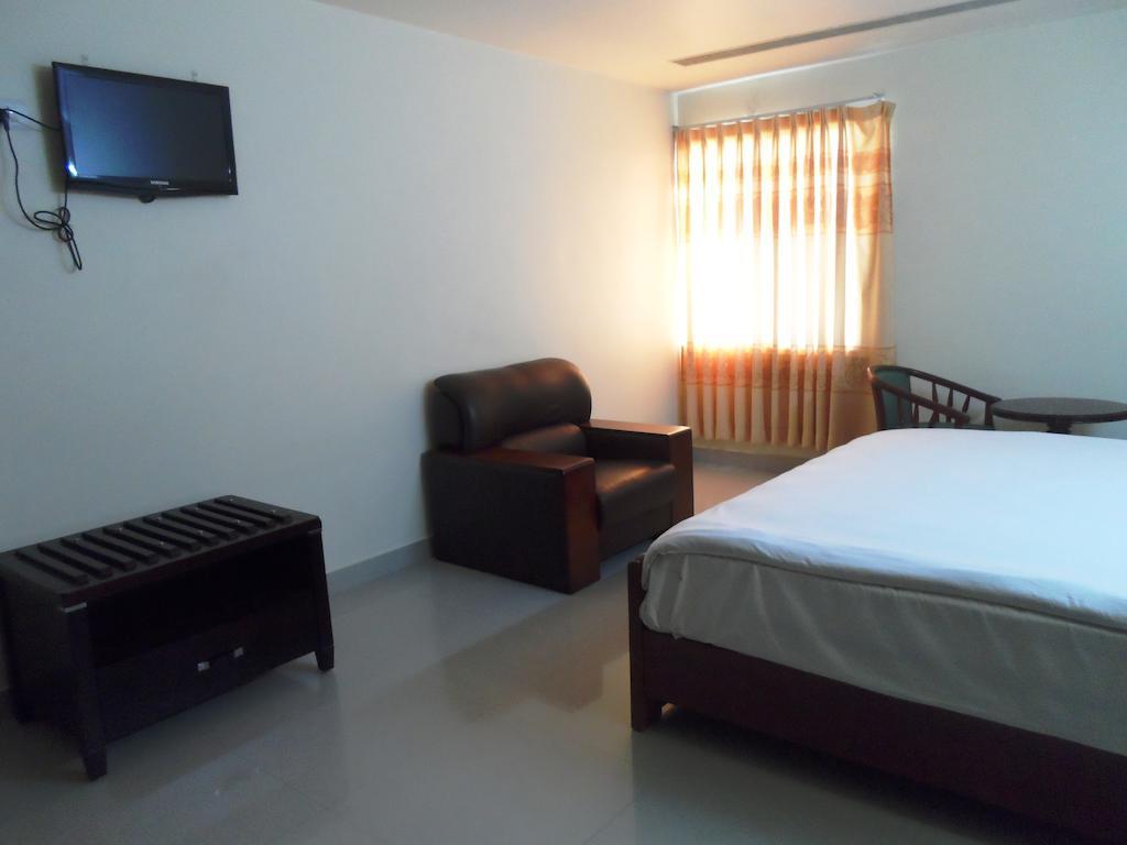 Psr Hotel Tirupati Kültér fotó