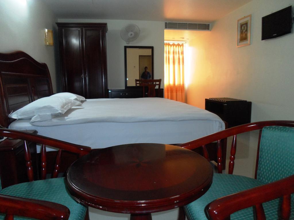 Psr Hotel Tirupati Kültér fotó